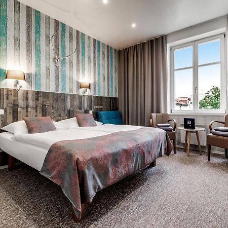 Royal Court Hotel Praha Bagian luar foto