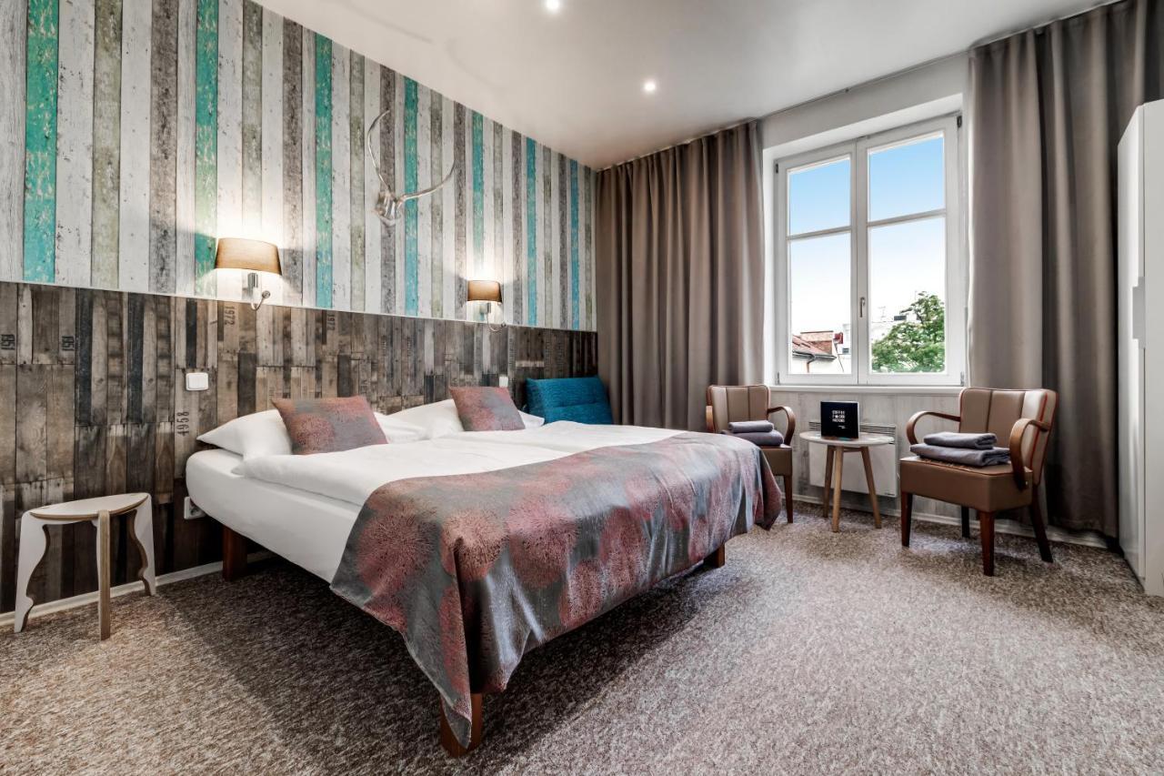 Royal Court Hotel Praha Bagian luar foto
