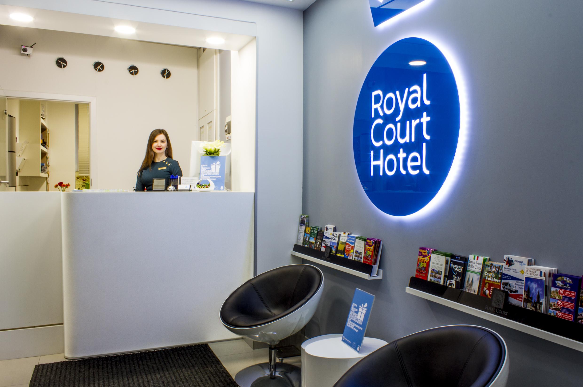 Royal Court Hotel Praha Bagian luar foto