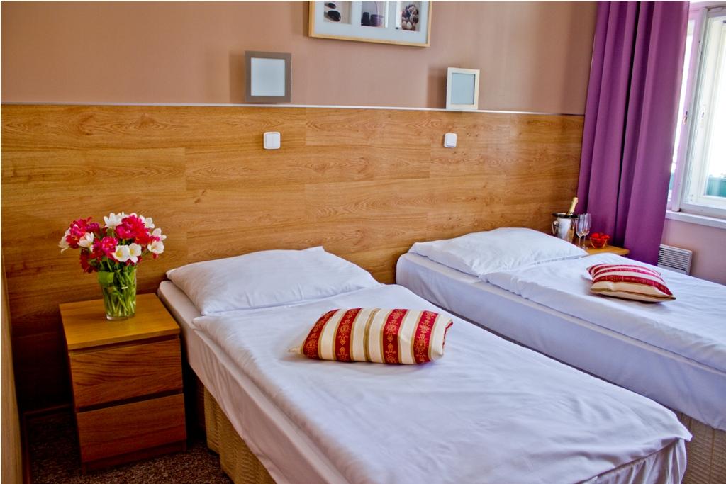 Royal Court Hotel Praha Ruang foto